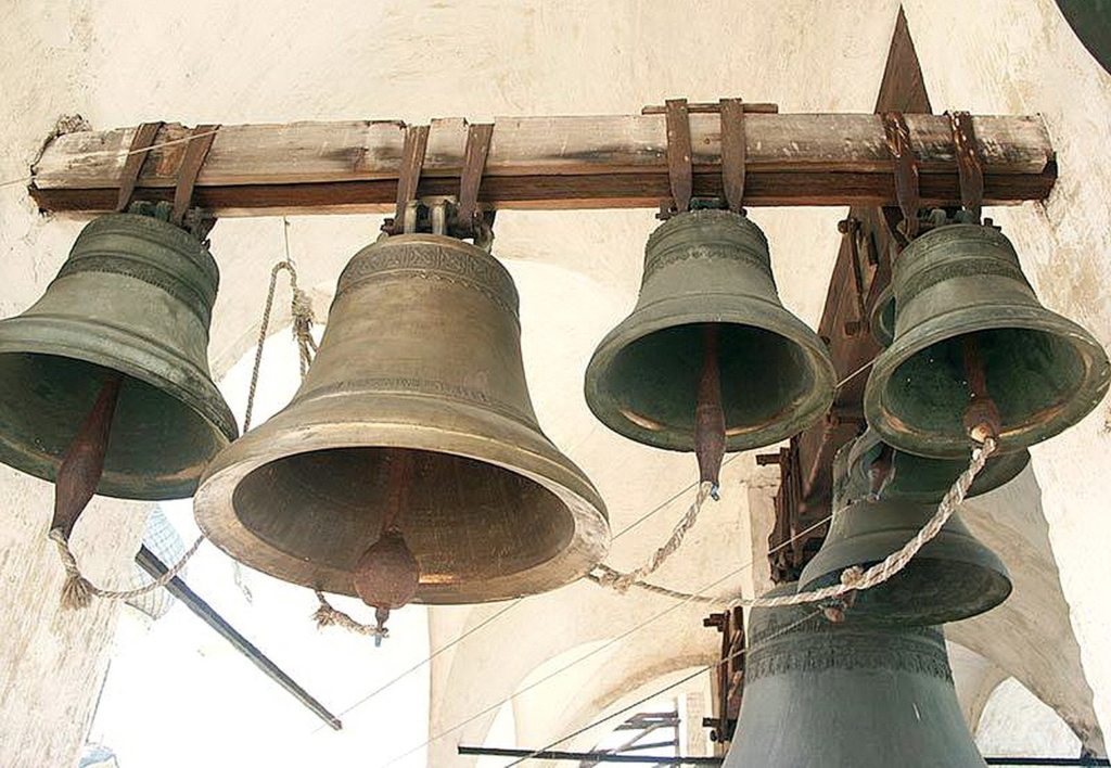 Малые колокола соборной звонницы
